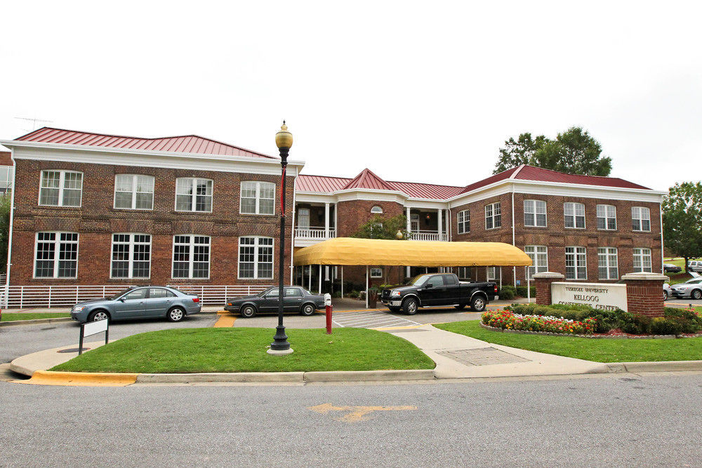 Kellogg Hotel And Conference Center Tuskegee Exterior photo